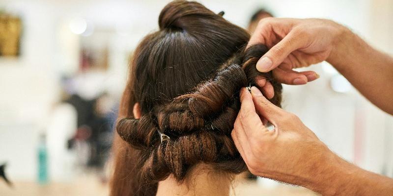 BTS Coiffure (Métiers de la Coiffure) : Témoignages d'Anciens Étudiants BTS Coiffure (Métiers de la Coiffure) : Témoignages d'Anciens Étudiants