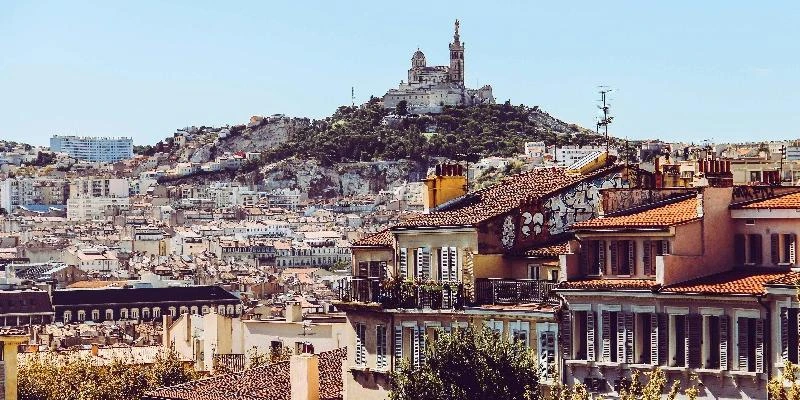 Comparatif des Écoles de BTS Coiffure à Marseille